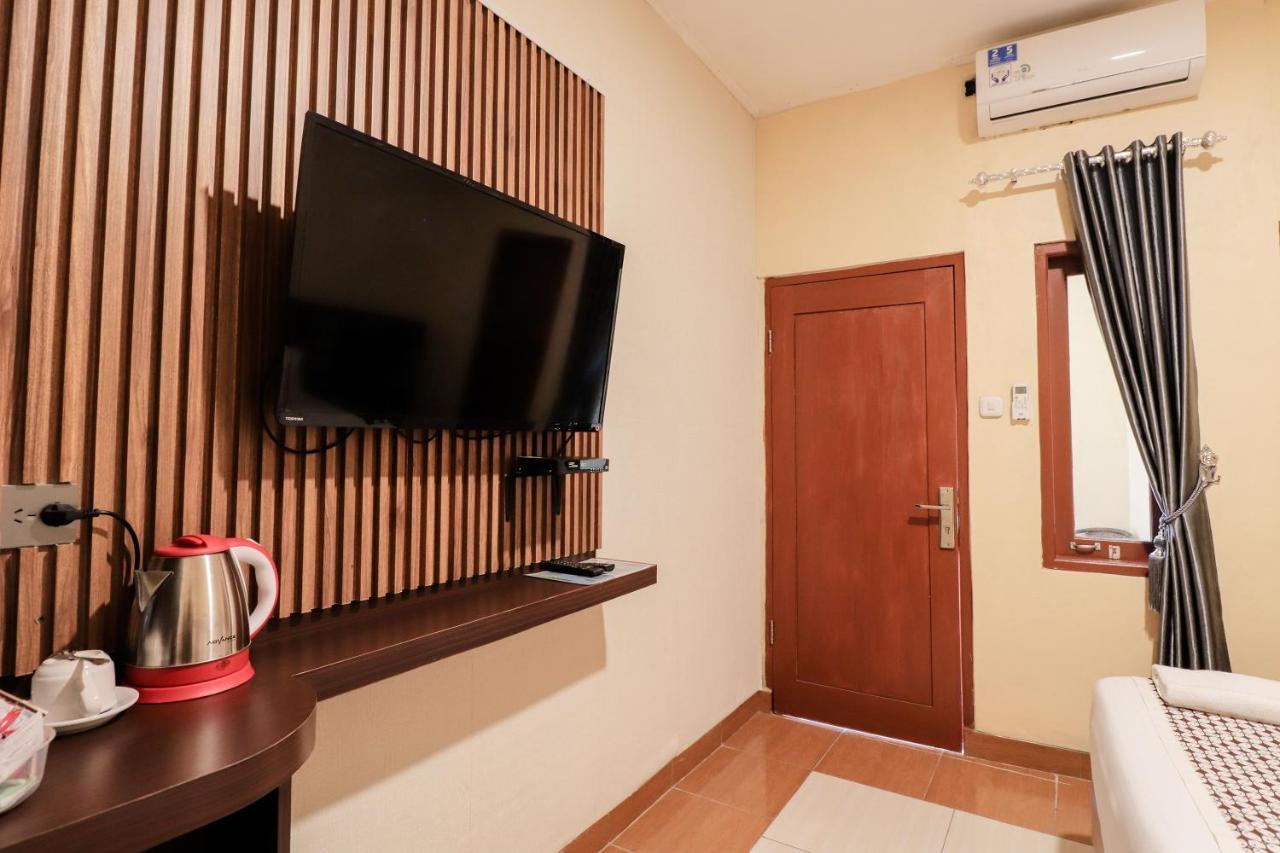 恩达莱姆邦奥马罗哈迪酒店 马格朗 外观 照片